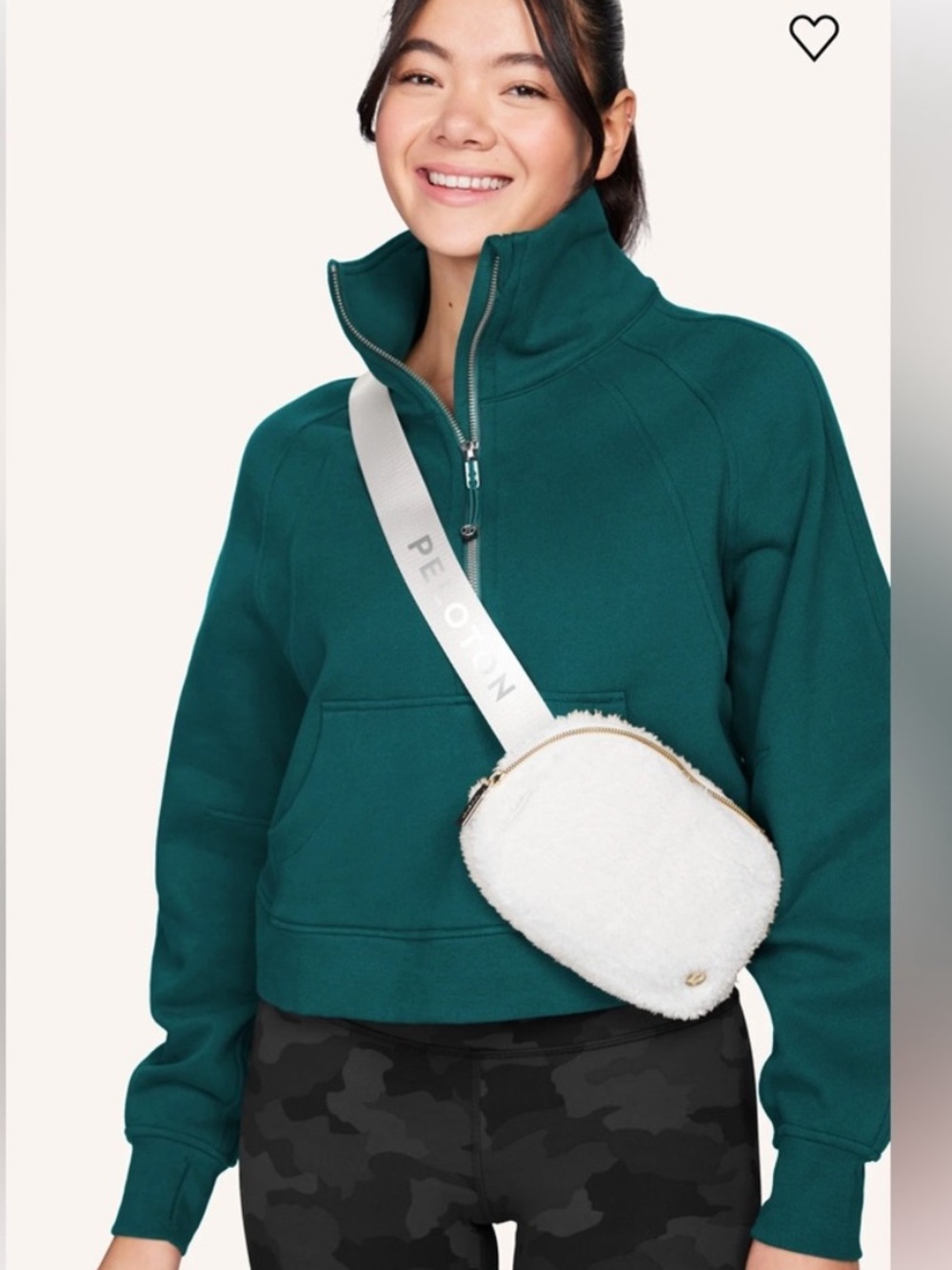 NEW Peloton & Lululemon
Everywhere Fleece Belt Bag Fleece